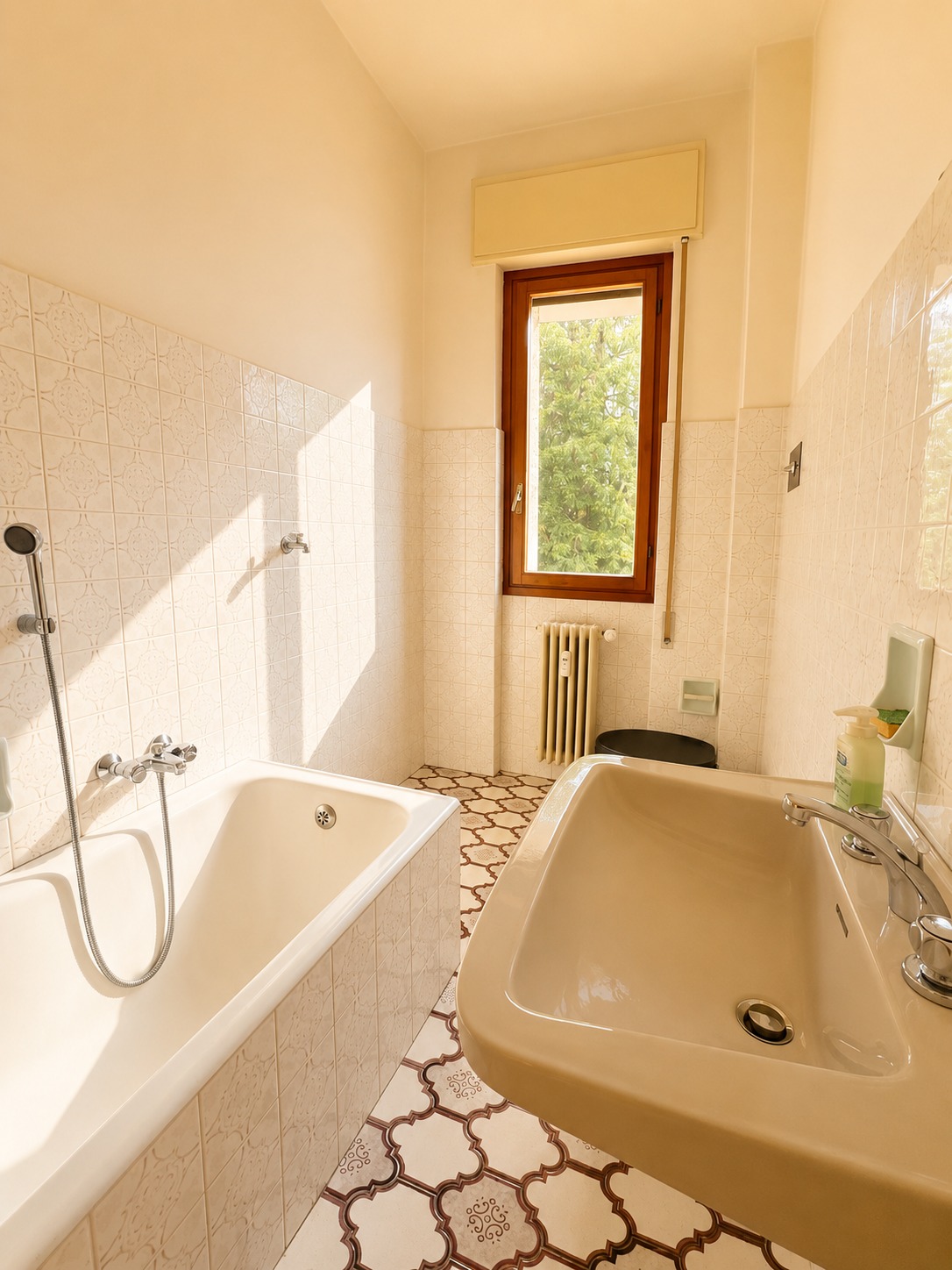 Moggio trilocale con terrazzo