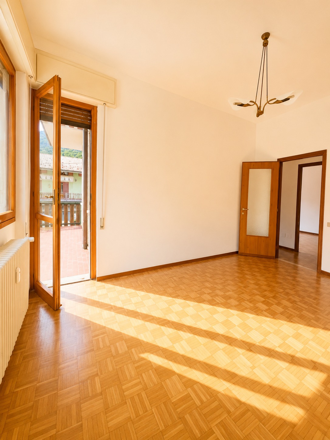 Moggio trilocale con terrazzo